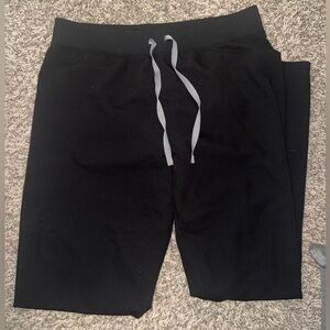 Figs Black Livingston Tall Scrubs